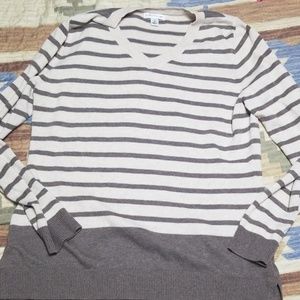 Croft & Barrow long sleeve sweater